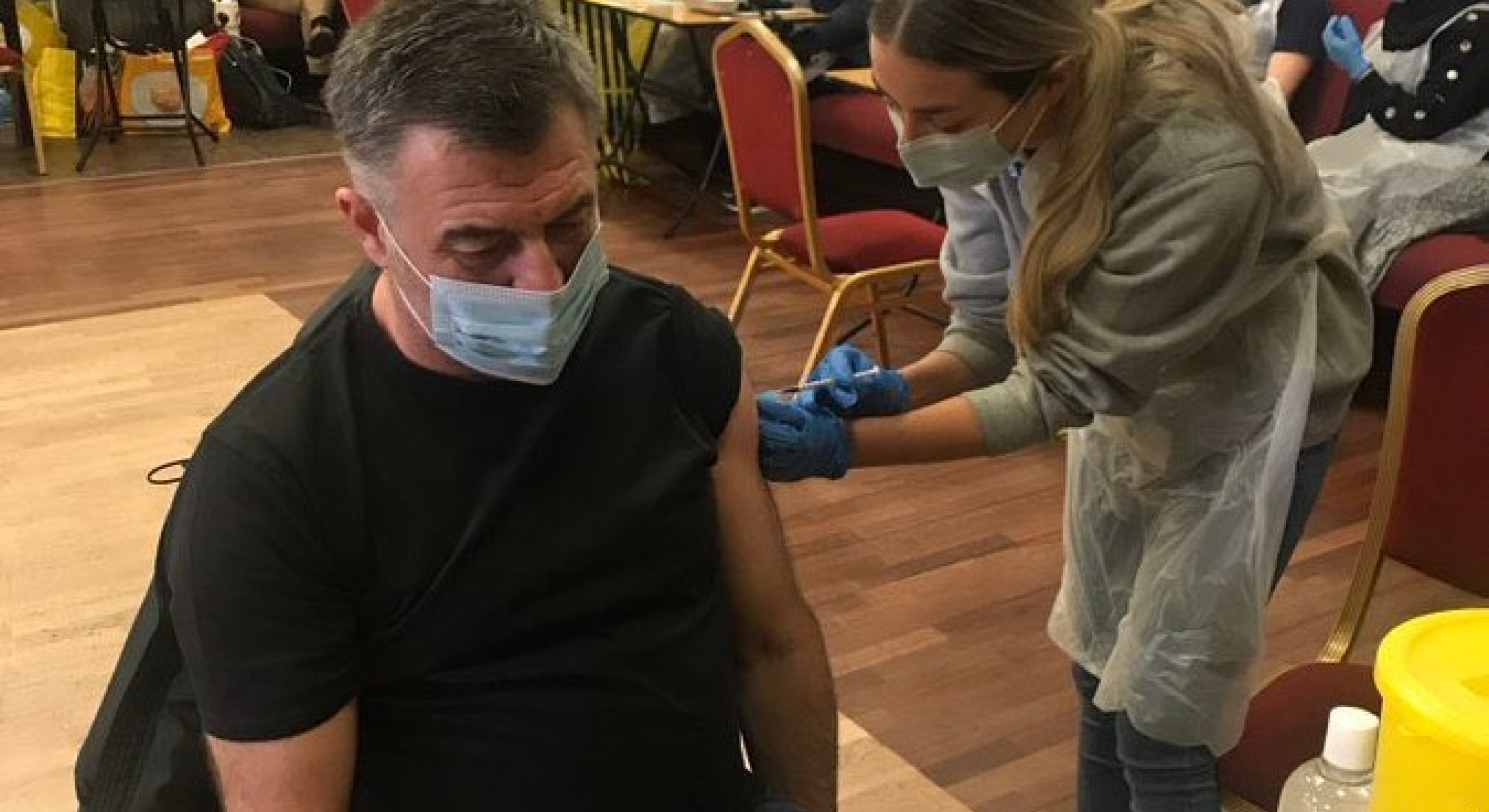 Vaccine pop up centre